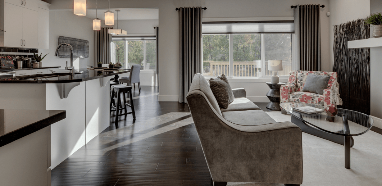 15 Questions to Ask a Show Home Area Manager Great Room Image